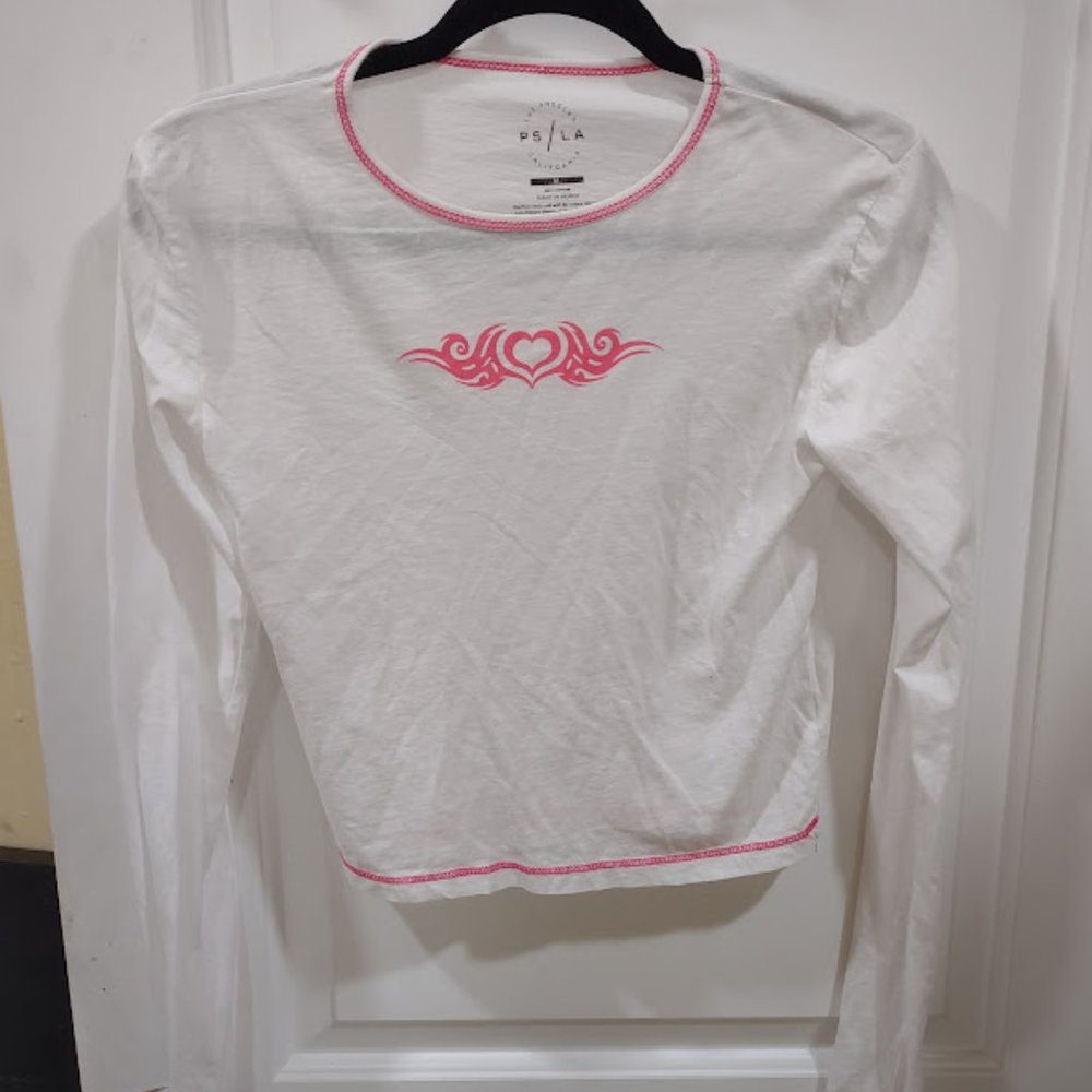 Pacsun White Long Sleeve Crop Top with Pink Design